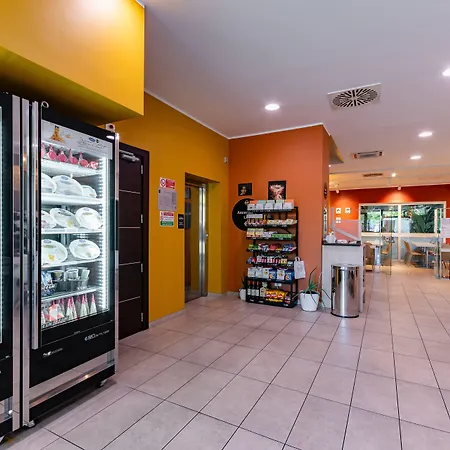 Pietralata Tiburtina Hotel